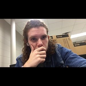 Meet your Posher, Daniel